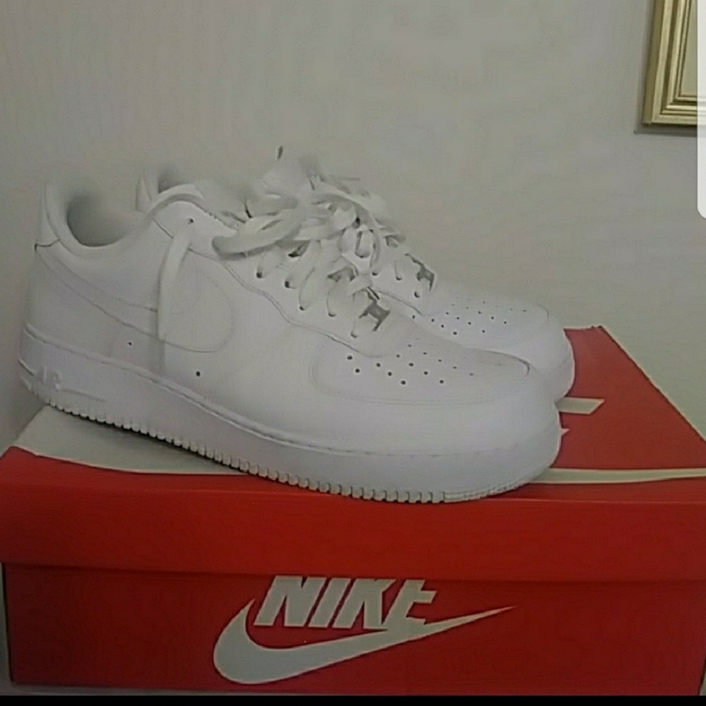 Men's sneakers